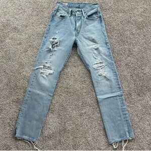 Women’s Levi Distressed Blue Jeans